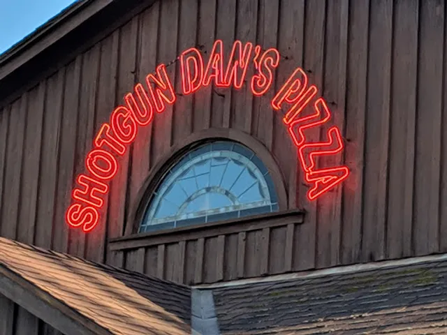Shotgun Dan's Pizza - Little Rock