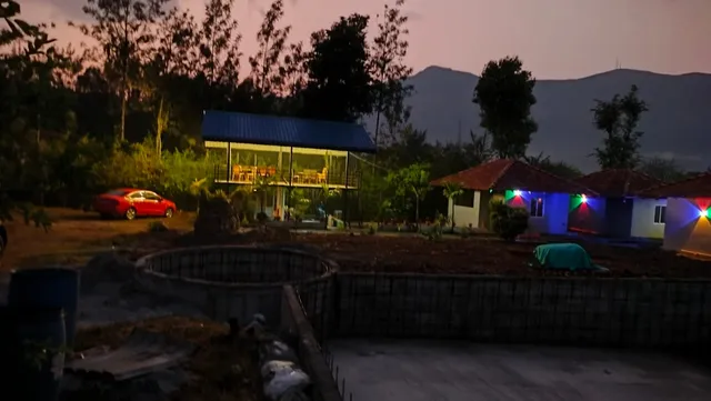 COFFEE COZY HOMESTAY