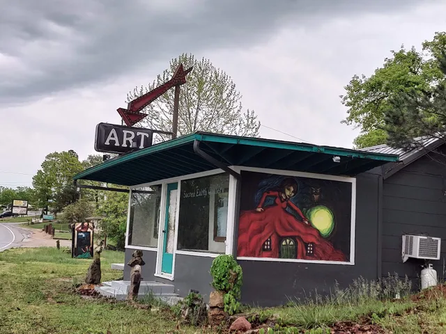 White Phoenix Studios (formerly Sacred Earth Gallery)