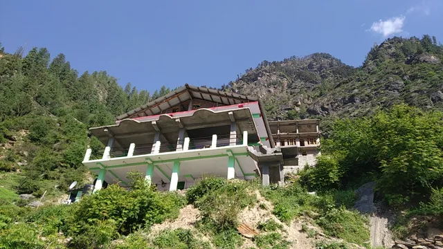 Malana Stay Services