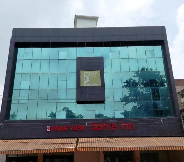 Park View Clarks Inn, Ara