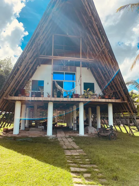 Lornie & Ren's Finka