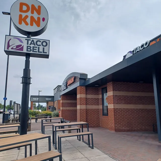DUNKIN' Penistone Road