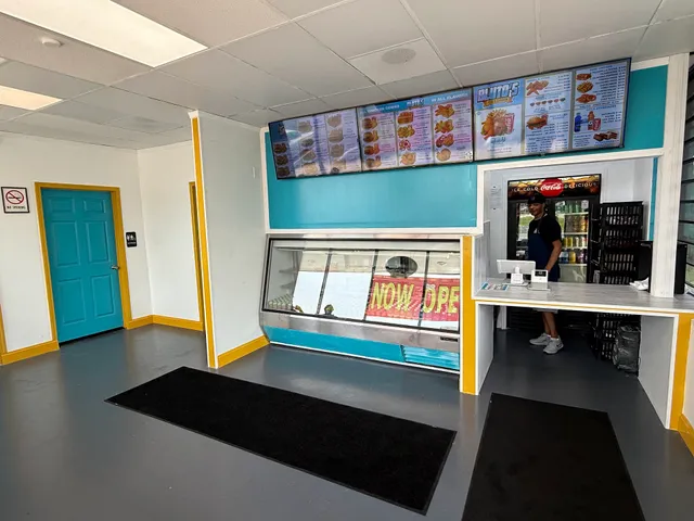 Bluto’s Fish And Chicken