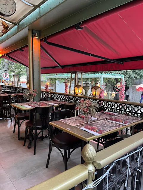 PARIS 6 - Vaudeville