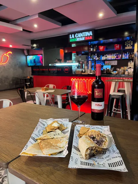 La Cantina - Tacos No Mames Wey