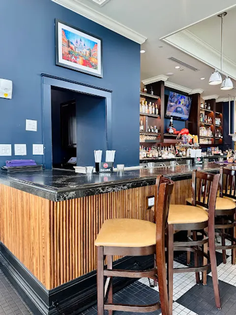 Louisiana Bistreaux Seafood Kitchen Perimeter