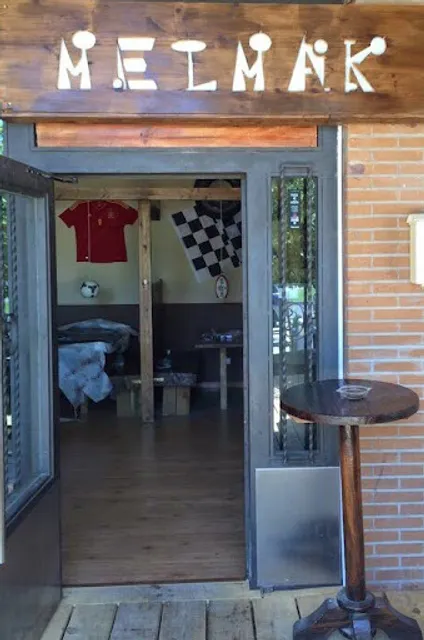 Bar Melmak