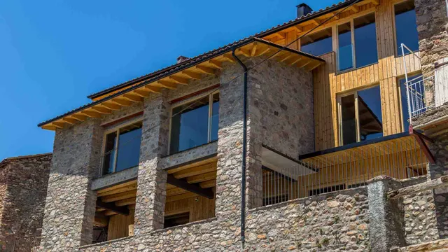 Cal Rossa de Taús - Pirineus - Casa Rural Sostenible