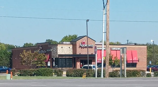 Applebee's Grill + Bar