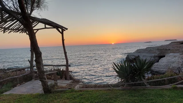 Sea Caves Restaurant