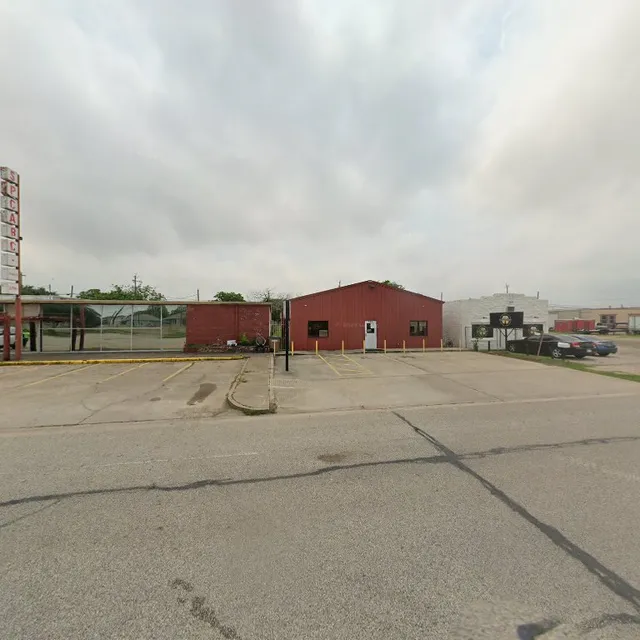 Friends Liquors & Wines