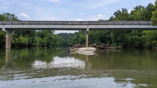 Whittenburg Bridge Boat Ramp (Nolichucky)