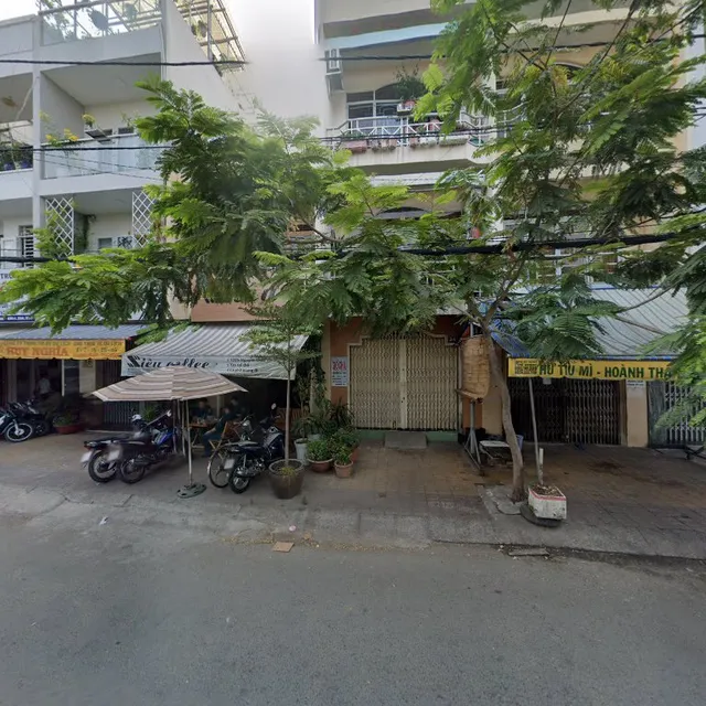 Saigon Coffee&Nuts - Travel