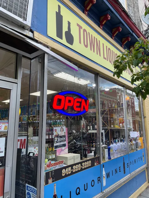 Town Liquor Store