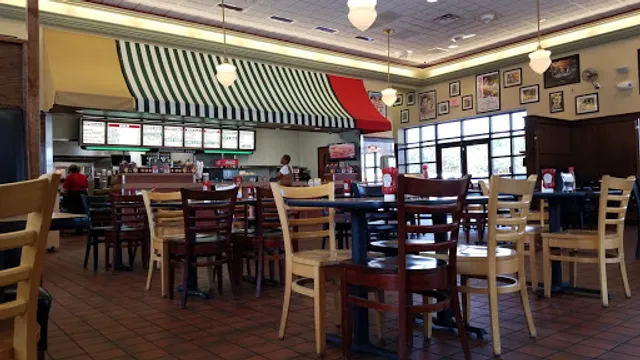 Smithfield's Chicken 'N Bar-B-Q