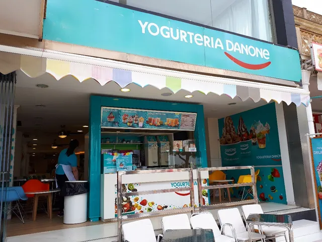Yogurtería Danone S'Arenal