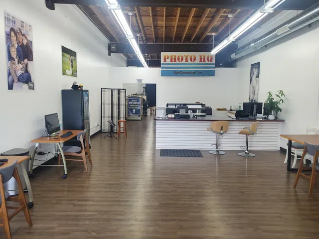 Photo HQ - We Develop Film