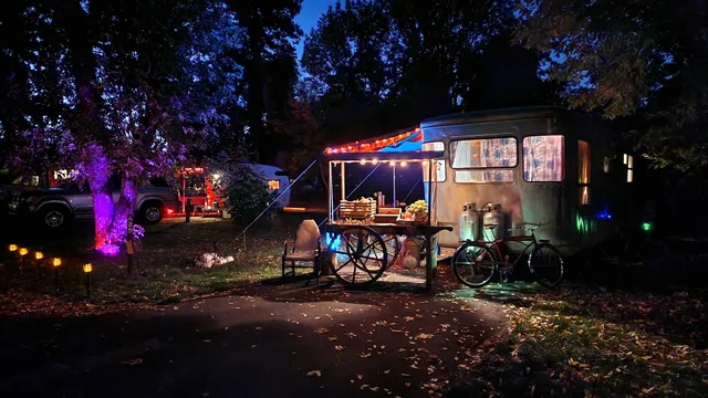A Loop Campground, Champoeg State Historic Area
