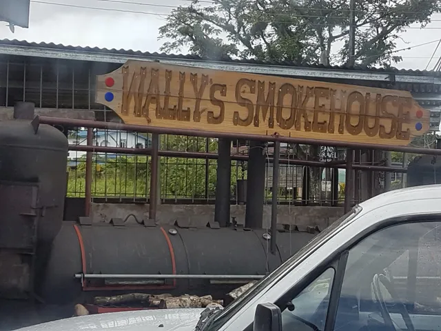 Wally's Smokehouse