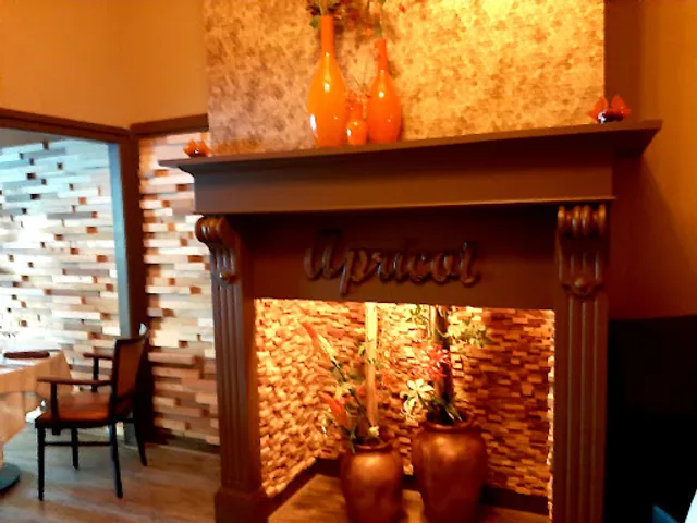 Restaurant Apricot