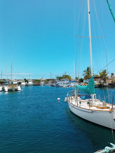Honokohau Small Boat Harbor