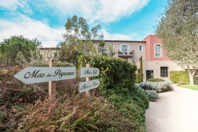 Les Mas Du Grand Vallon