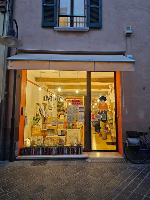 Momo Libreria Per Ragazzi