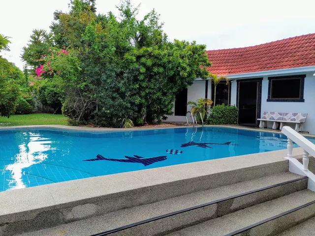 JUKKA SUKSABAI VILLA 38/5