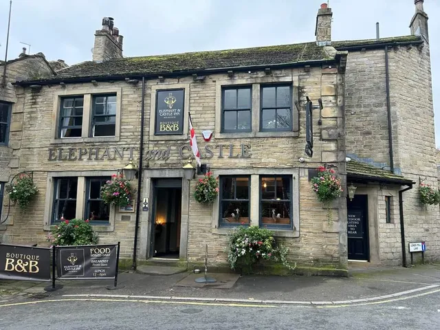 Elephant & Castle Inn Holmfirth