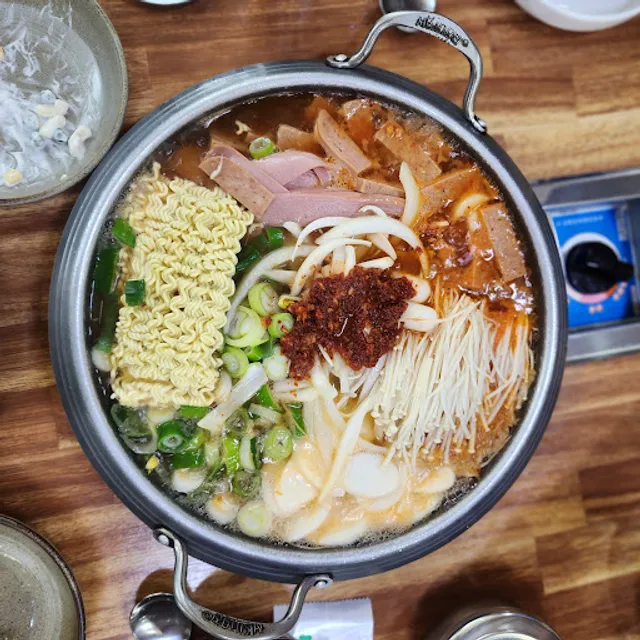하나로부대찌개