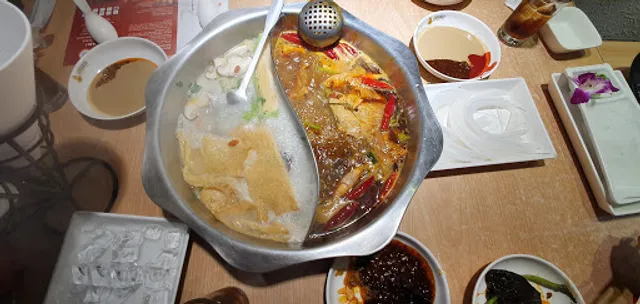 Tongdelai Hot Pot