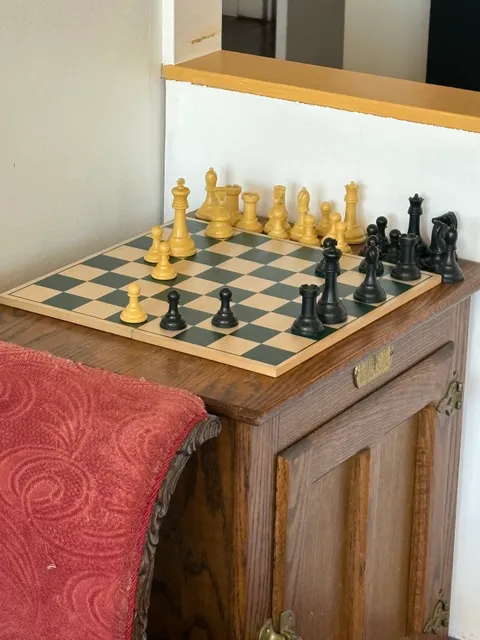 Makin' Groceries Cafe