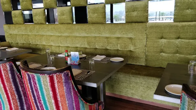 Cloud 7 Revolving Restaurant