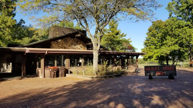 Wildlife Prairie Park Visitors Center