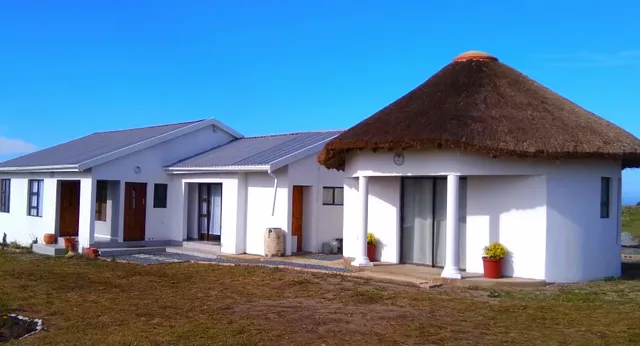 Wild Coast - Grosvenor Village Holiday Home