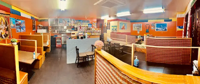 ニュー カトマンズ キッチン 富水店