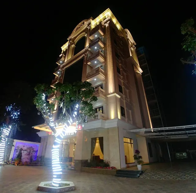 Thai Hoa Riverside Hotel
