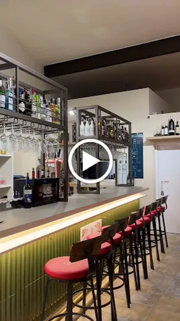 Nuevo Casino – Bar, Restaurante y Copas