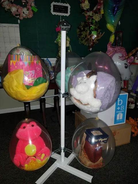 Balloon Blossoms & Baskets By Bonnie