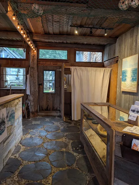 Salvaged @ The Wreckage