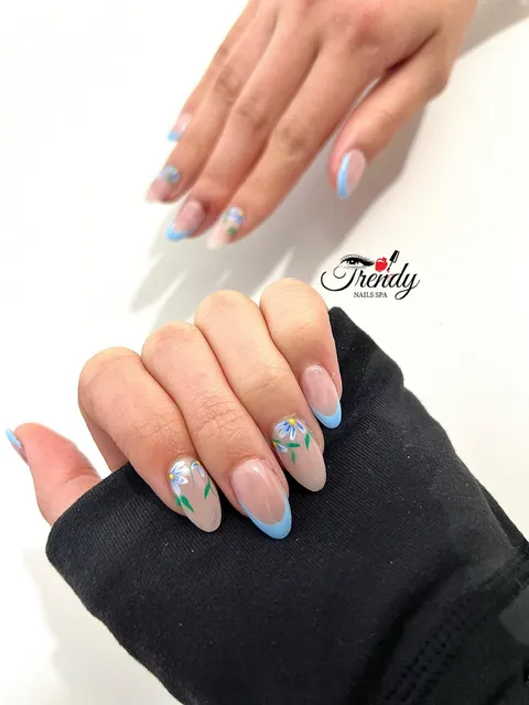 TRENDY NAILS SPA