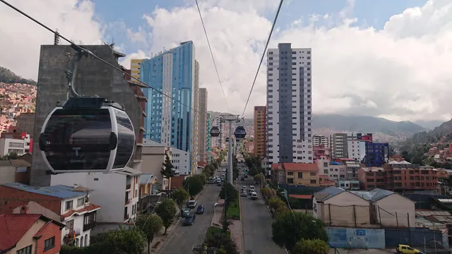 Mi Teleférico Línea Blanca - Estación Monumento Busch