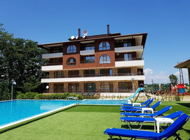 Eko park Hunter's Beach / Eco Park Hunters Beach