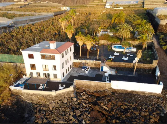 Apartamentos La Bayana