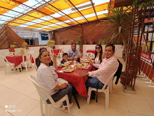 Castro I - Cevichería Parrillas