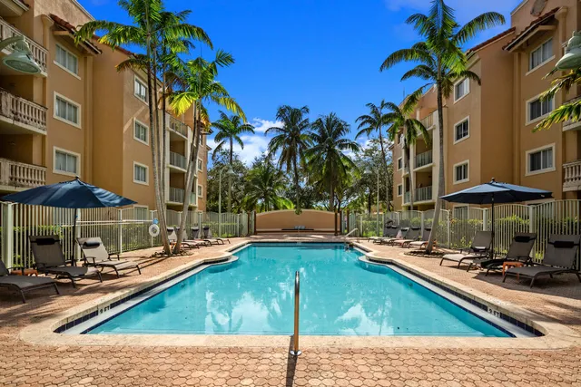 Sunrise Village Apartments