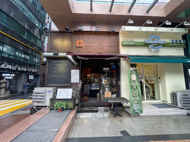 Cafe Classico