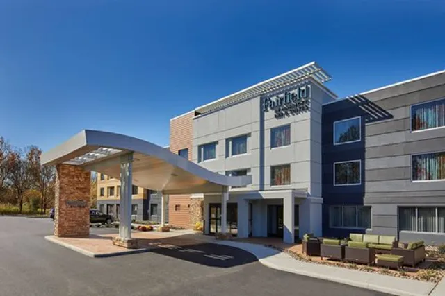 Fairfield by Marriott Inn & Suites Albany Airport
