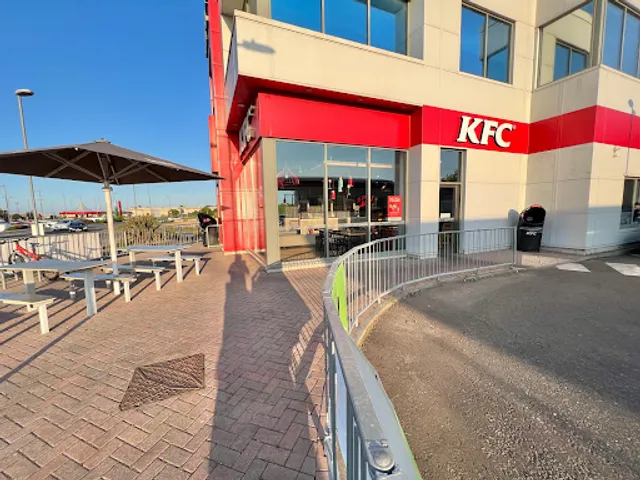 KFC Rochford - Cherry Orchard Way